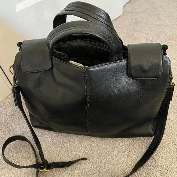 Hobo International Black Leather Tote Bag - Picture 8 of 12